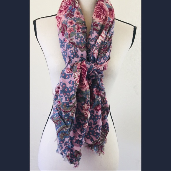 SOLD! VTG Ray Strauss Floral Large Square Scarf Rayon - Picture 2 of 9